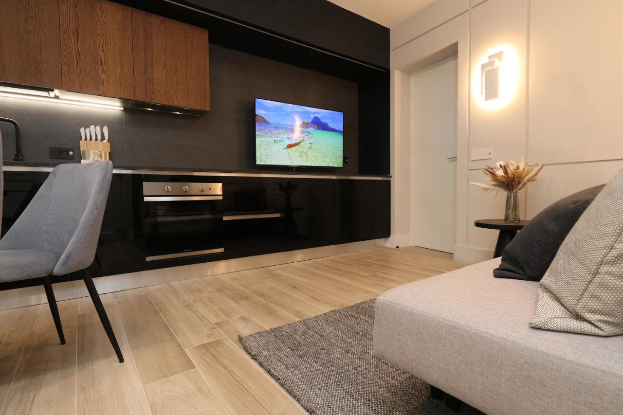 Charming & Luxurious Gem Lägenhet Olbia Exteriör bild